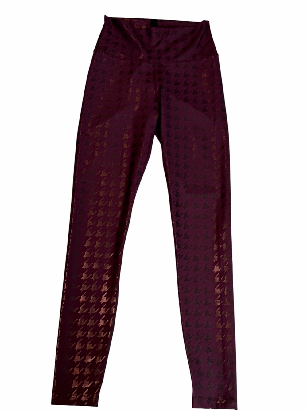 Peloton Burgundy Shine Houndstooth Leggings
